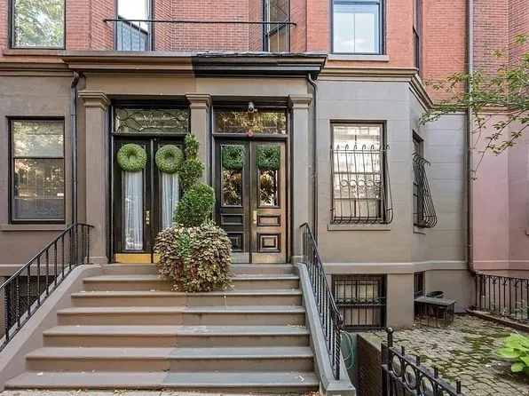 247 Beacon St APT 1, Boston, MA 02116