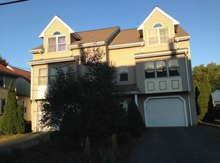 22 Keefe Ave #2, Newton Upper Falls, MA 02464