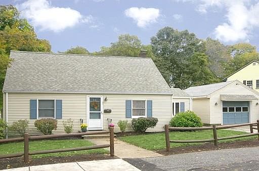 1st image of 27 Kernwood Hts
