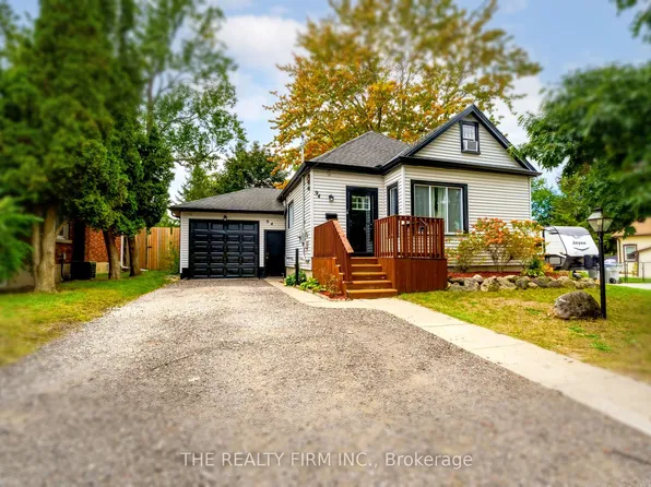 94 McKellar St, Strathroy Caradoc, ON N7G 2Y2