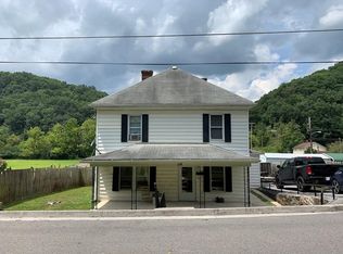 119 Fairview St, Bluefield, VA 24605