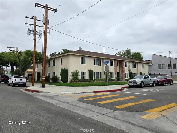 24522 Chestnut St, Newhall, CA 91321