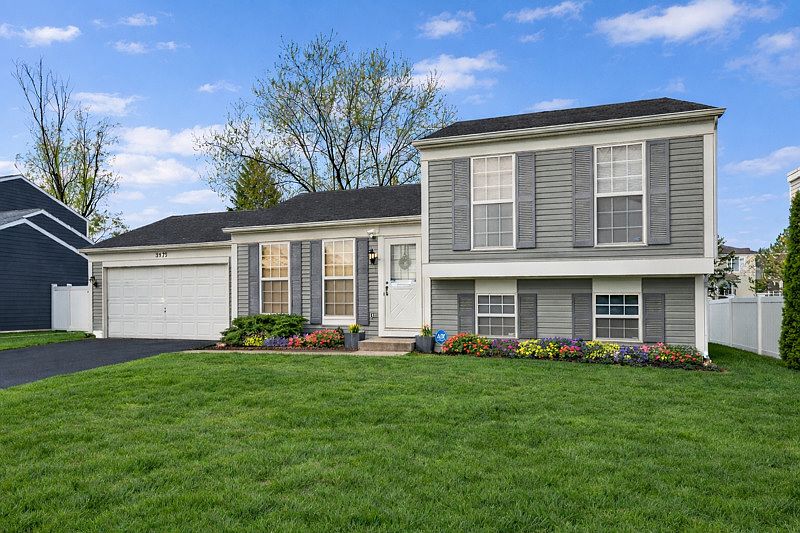 1st image of 2075 Aronomink Cir