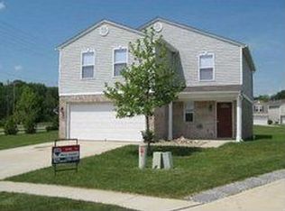 700 Wheatgrass Dr, Greenwood, IN 46143