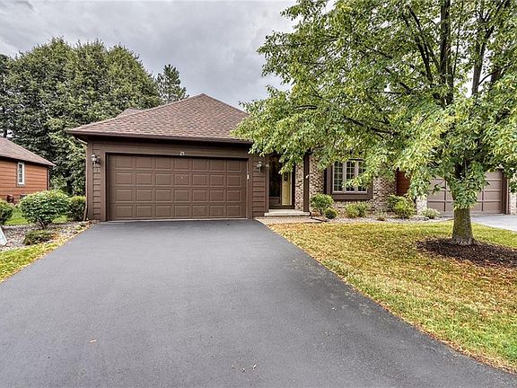 3rd image of 25 Cambridge Ct