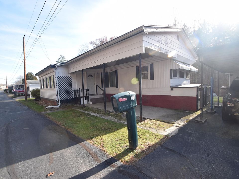 11 Trailerhome Drive, Salem, NH 03079 Zillow