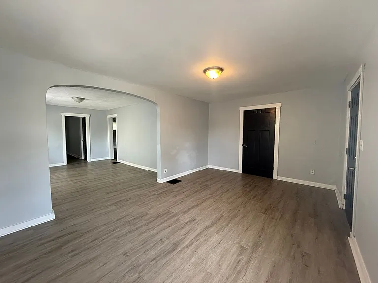 3420 N Denny St — Photo 7