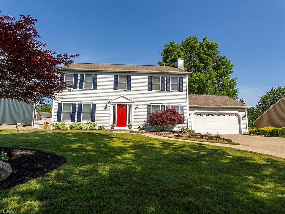 1st image of 16260 Waterford Dr