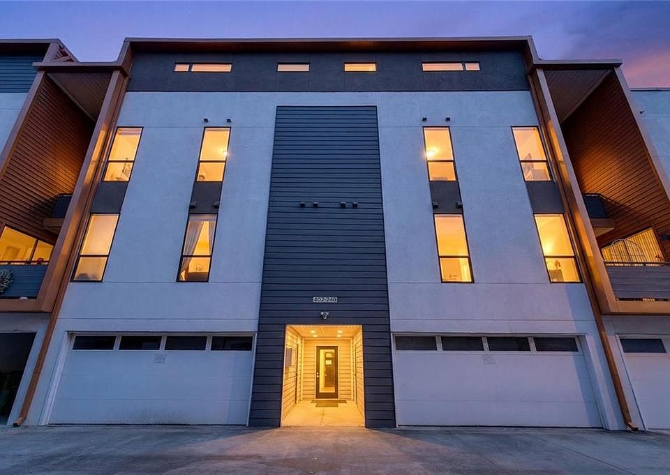 1st image of 972 Dekalb Ave NE #203