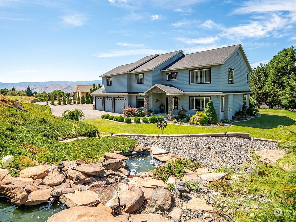 398 23rd Street NE, East Wenatchee, WA 98802 | Zillow