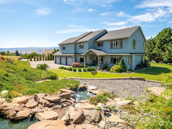 398 23rd Street NE, East Wenatchee, WA 98802