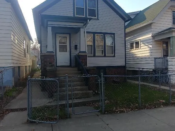 2443 North Fratney STREET, Milwaukee, WI 53212