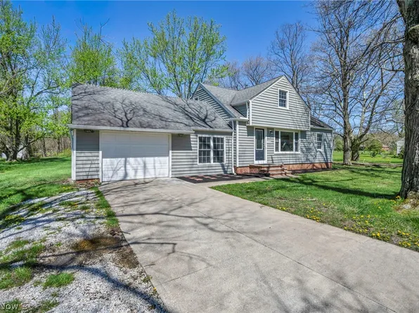 25595 Highland Rd, Richmond Heights, OH 44143