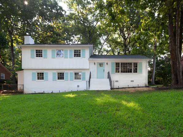 4424 Dawnwood Dr, Charlotte, NC 28212