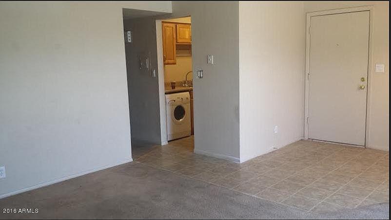 1st image of 1224 E Evergreen St APT 202