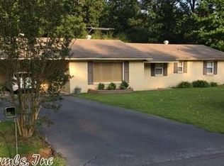 311 Hardinwood Dr, Pine Bluff, AR 71602