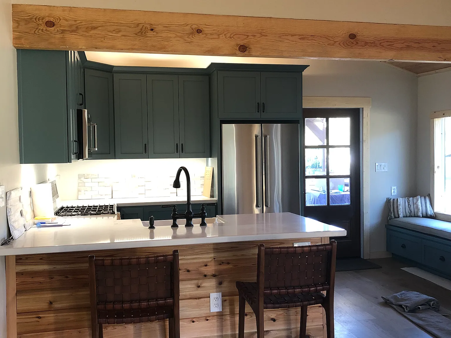 1 bed, 715 sqft, $2,200 — Photo 4
