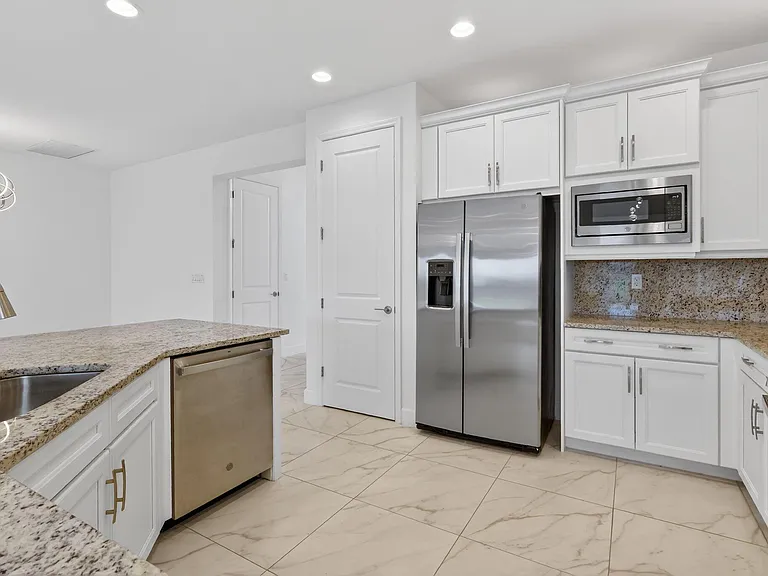 11765 SW Poseidon Way — Photo 14