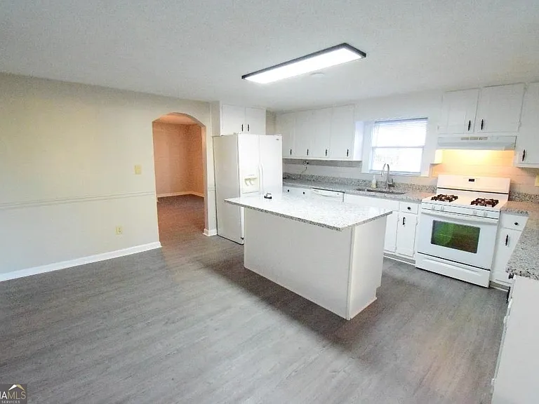 2625 Sharpsburg McCullum Rd — Photo 3