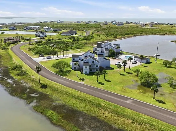1001 Cape Velero Dr Unit D1, Rockport, TX 78382