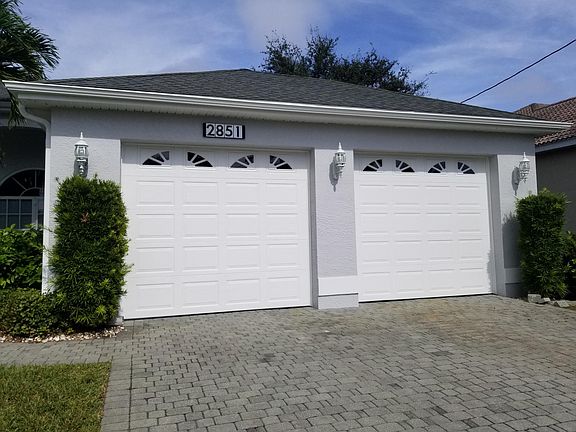 2nd image of 2851 SW 49th Ter