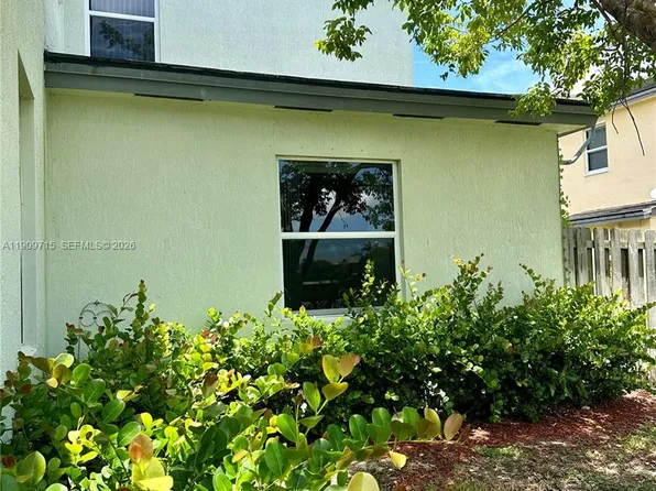 133 SE 28th Ter Unit 8, Homestead, FL 33033