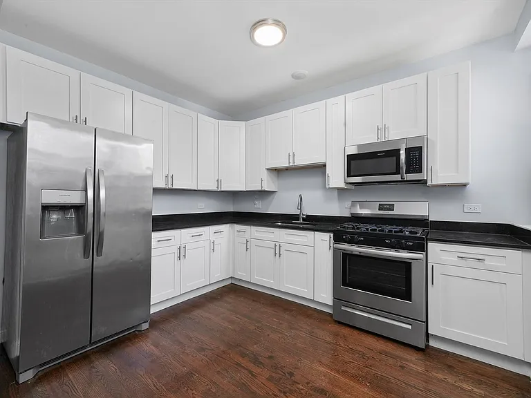 6833 S Merrill Ave #2 — Photo 2