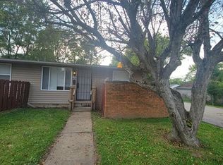 3185 Nottingham St NW, Warren, OH 44485