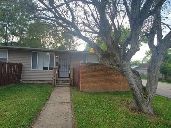 3185 Nottingham St NW, Warren, OH 44485