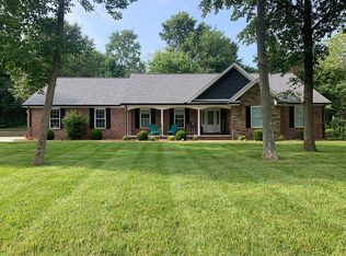 4021 Allens Ln, Evansville, IN 47720