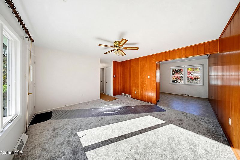 4th image of 11 Amelia Drive