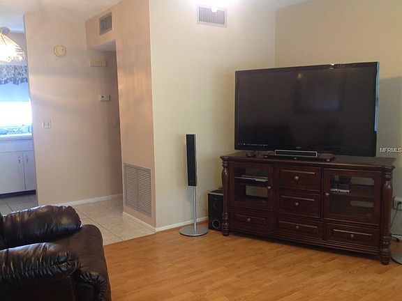 4th image of 250 Rosery Rd NW APT 337B