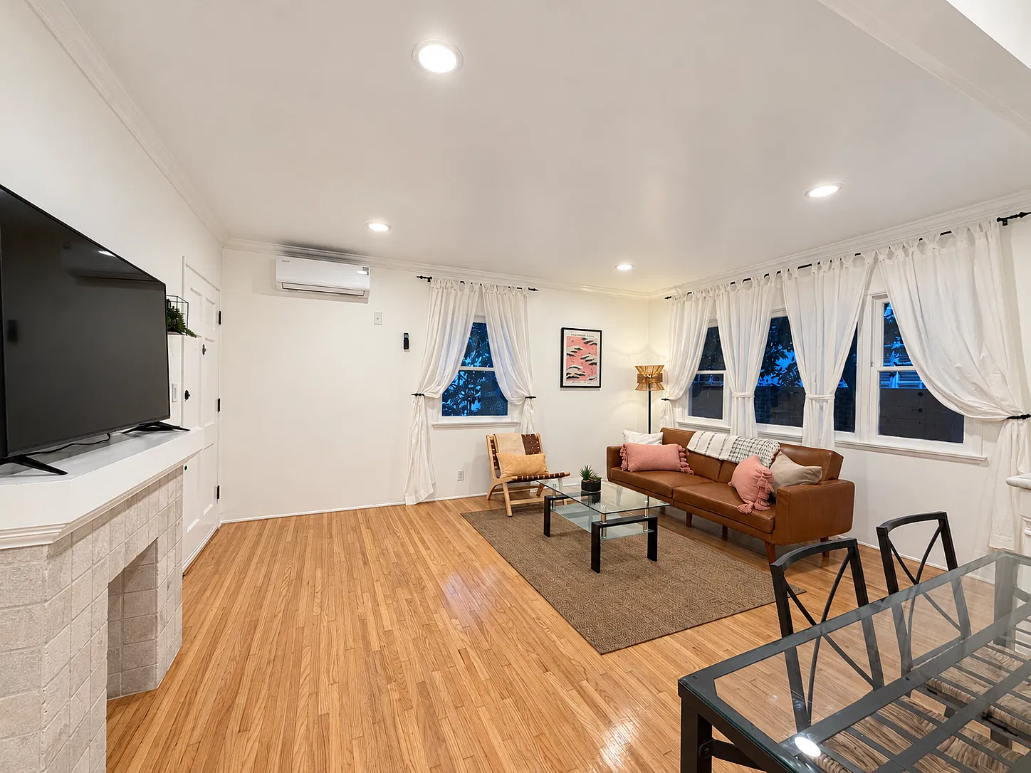 1 bed, 800 sqft, $4,000 — Photo 3