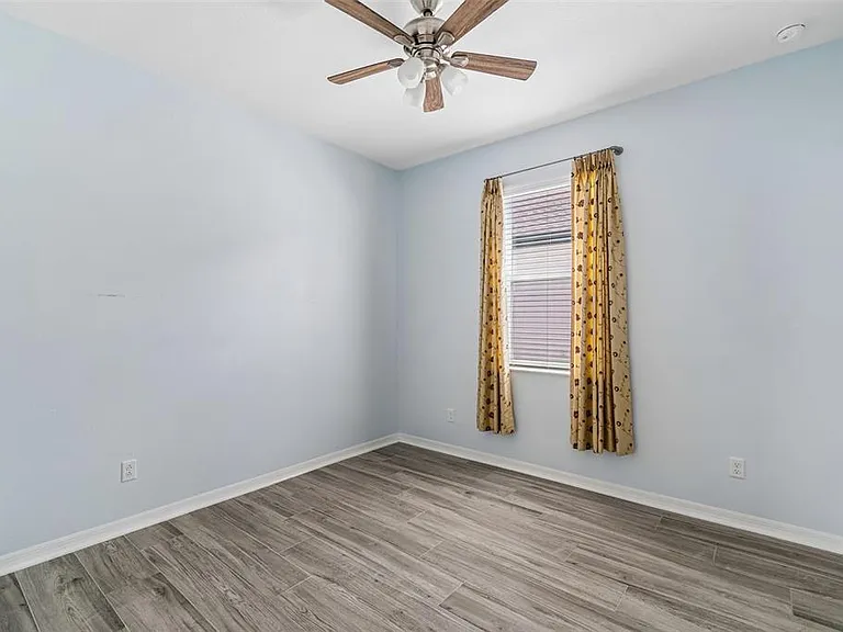 11852 Gavin Ln — Photo 33