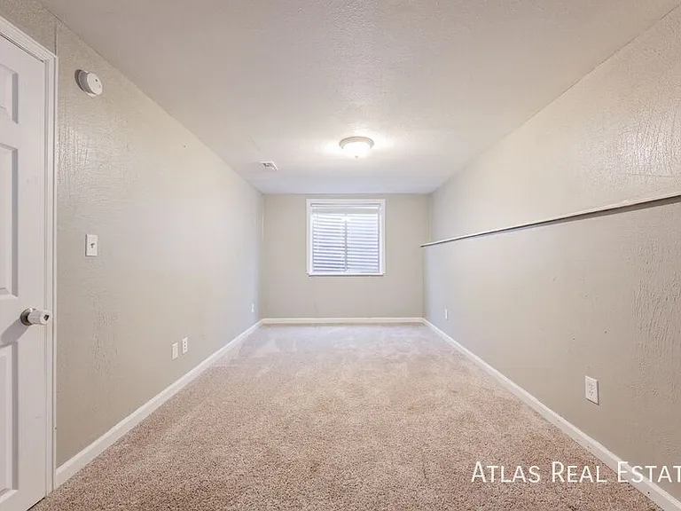 8484 Wheatgrass Cir — Photo 13