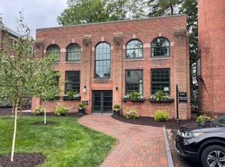 50 Round Hill Rd #4, Northampton, MA 01060