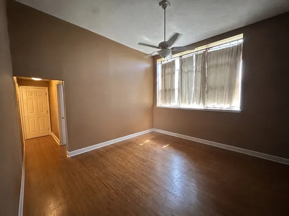 90 McKinstry Ave APT 106, Chicopee, MA 01013