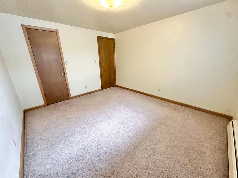 2517 N Garfield Ave — Photo 14