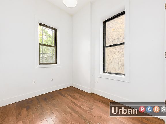 3rd image of 627 Sterling Pl APT 2R