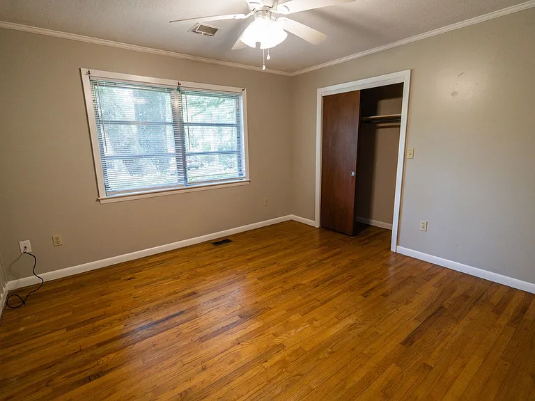 2103 Evergreen Dr — Photo 23