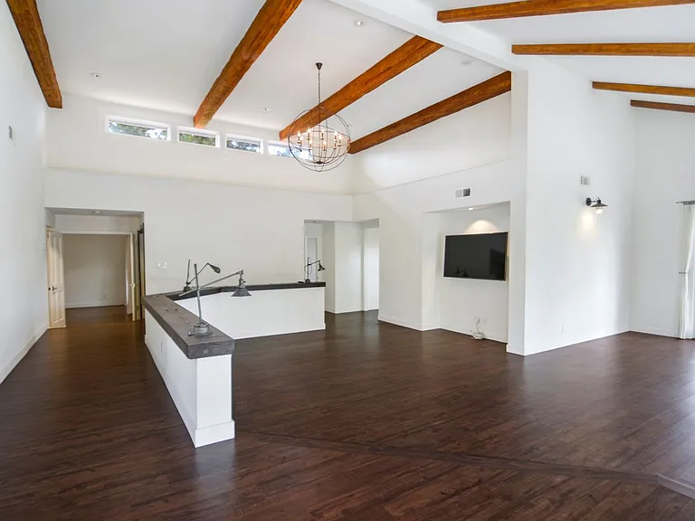 9 Andalucia Dr — Photo 12