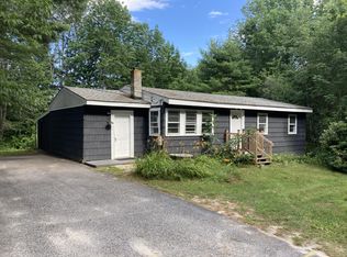 709 Webbs Mills Rd, Raymond, ME 04071