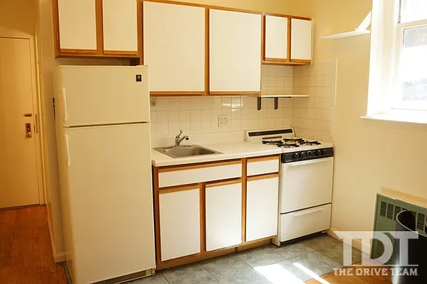 Rented by J Misrahi Realty Corp | media 26