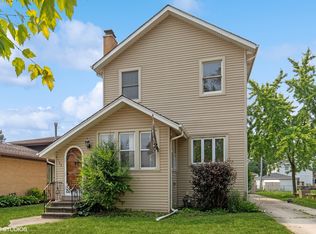 963 Hollywood Ave, Des Plaines, IL