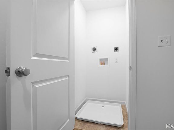 3rd image of 316 Fall Harvest Pkwy