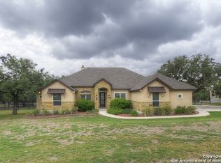 1037 Spanish Trl, New Braunfels, TX 78132