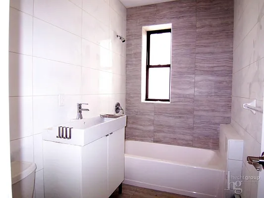 Rented by Hecht Group | media 3