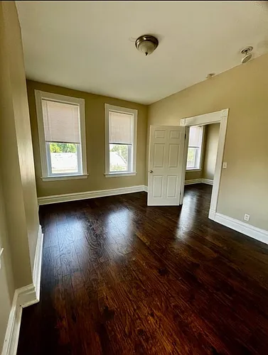 2901 California Ave #2 Photo 1