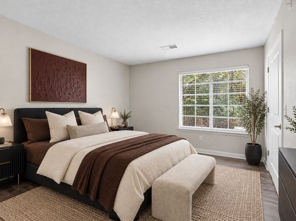 15528 W  133rd St # 2-200, Olathe, KS 66062 – 2–3-bedroom rental in Olathe