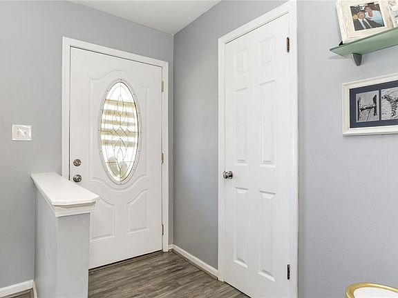 2nd image of 1772 Legare Ln